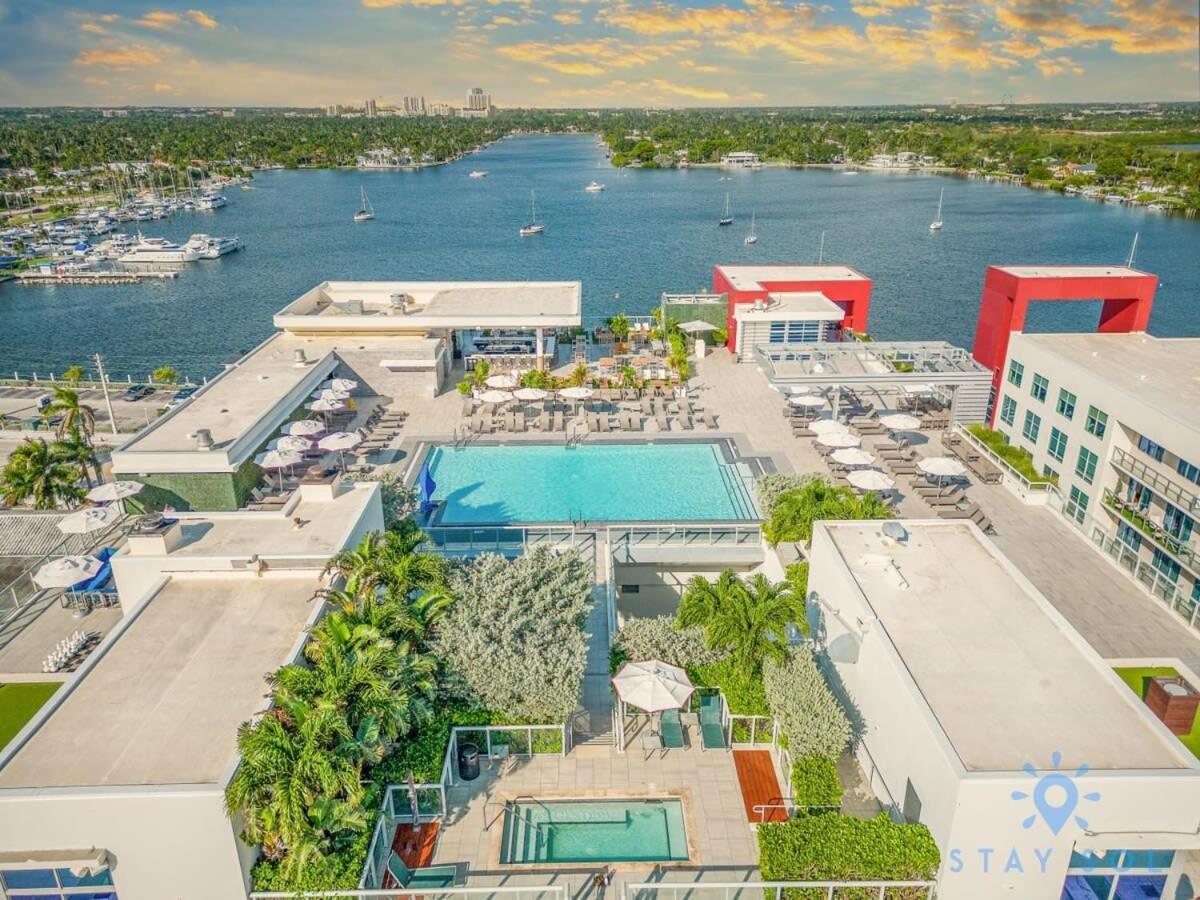 Rooftop Pool - Balcony - Hollywood Beach Broad - Walk Exterior photo