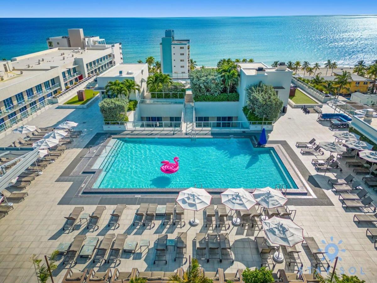 Rooftop Pool - Balcony - Hollywood Beach Broad - Walk Exterior photo