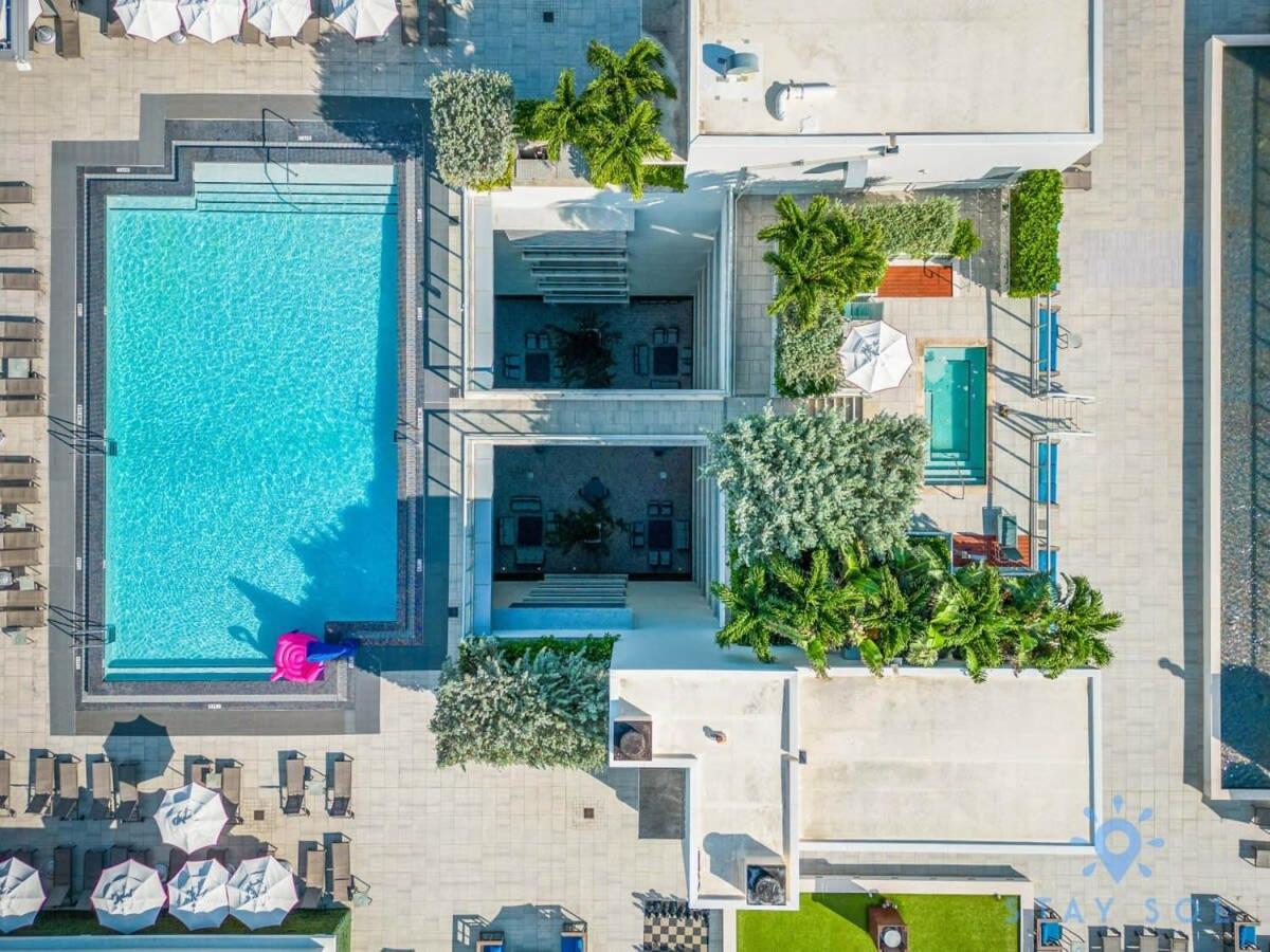 Rooftop Pool - Balcony - Hollywood Beach Broad - Walk Exterior photo